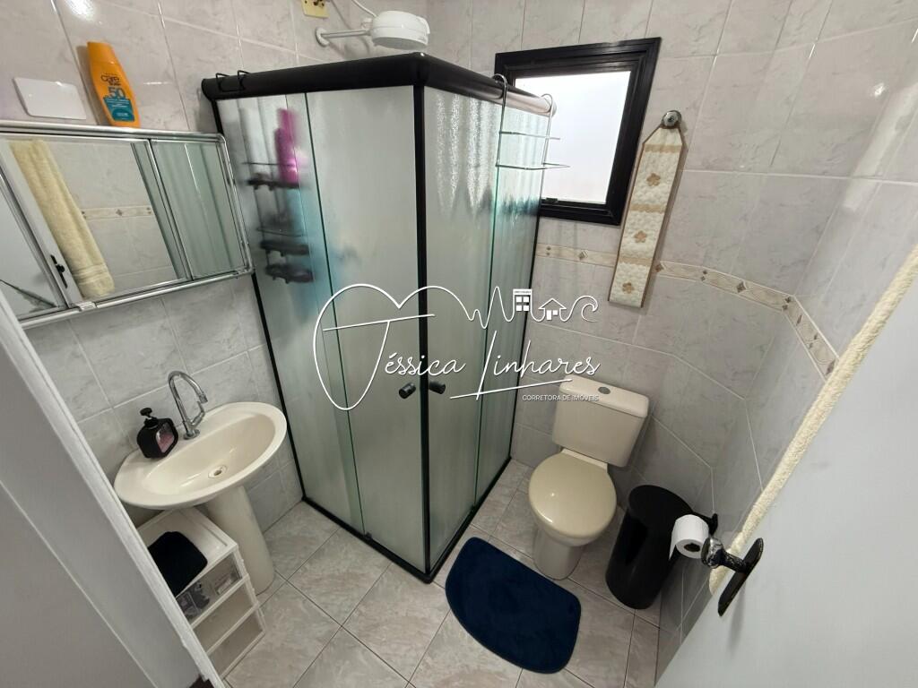 Apartamento com 2 quartos e 77 m² em Vila Tupi, Praia Grande