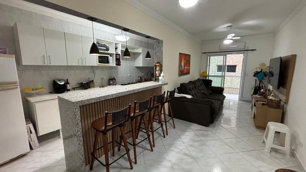 Apartamento com 2 quartos e 74 m² em Vila Tupi, Praia Grande