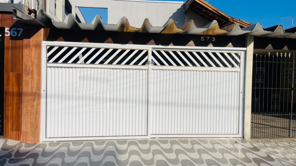 Casa com 3 quartos e 135 m² em Real, Praia Grande