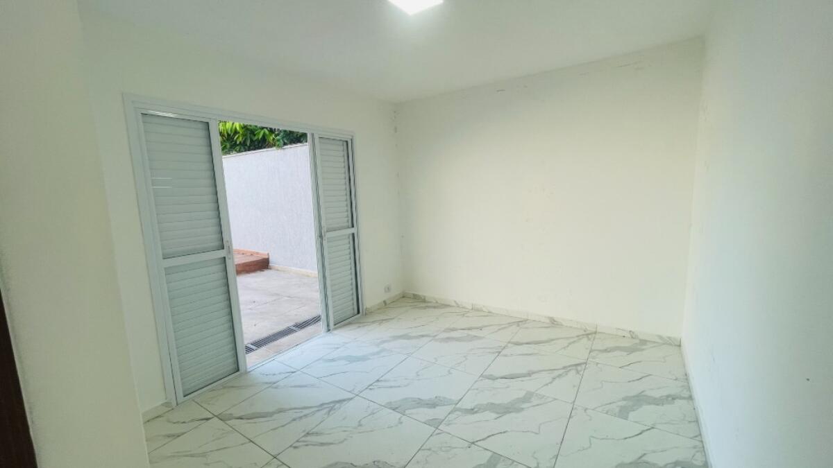 Casa com 3 quartos e 135 m² em Real, Praia Grande