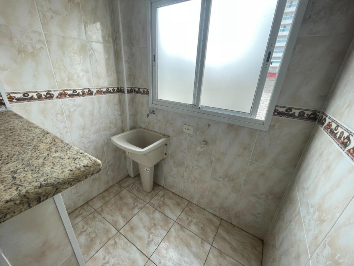 Apartamento com 2 quartos e 74 m² em Vila Tupi, Praia Grande