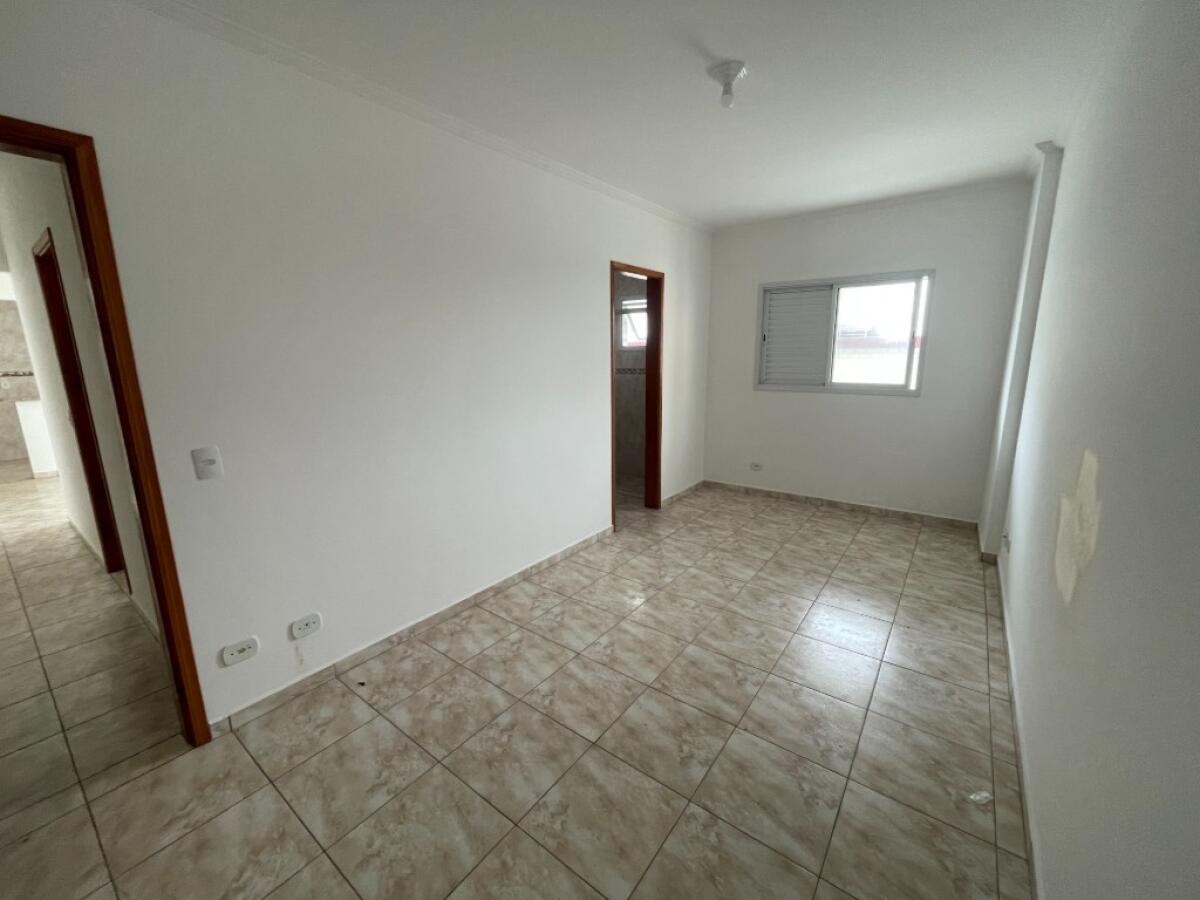 Apartamento com 2 quartos e 74 m² em Vila Tupi, Praia Grande