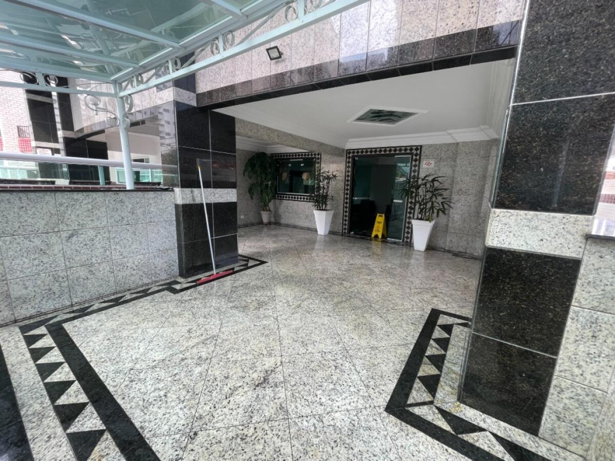Apartamento com 2 quartos e 74 m² em Vila Tupi, Praia Grande