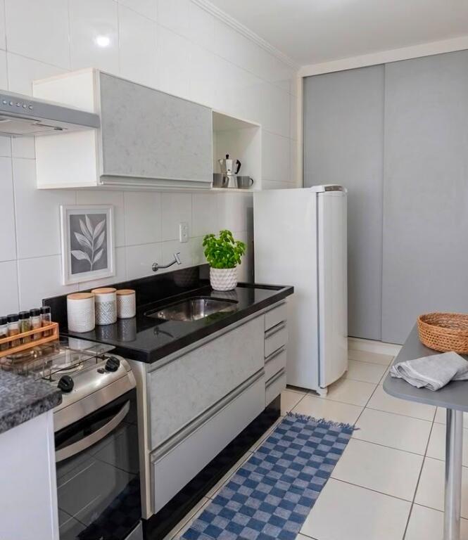 Apartamento com 2 quartos e 65 m² em Vila Tupi, Praia Grande