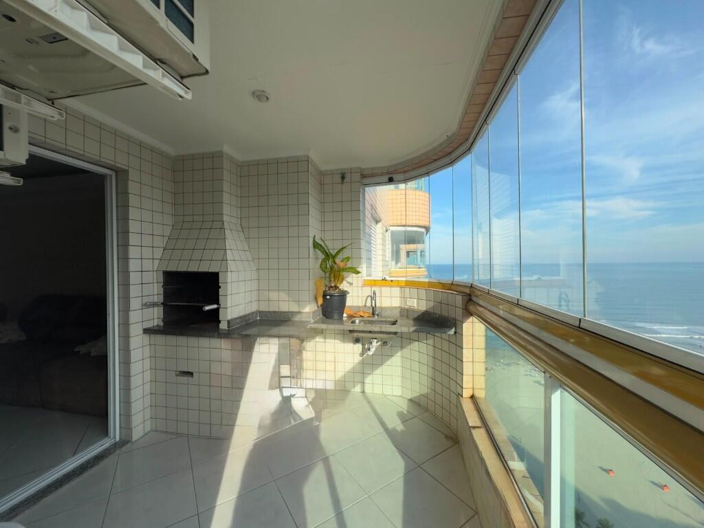 Apartamento com 2 quartos e 91 m² em Vila Tupi, Praia Grande
