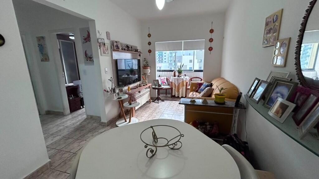 Apartamento com 1 quarto e 54 m² em Vila Tupi, Praia Grande