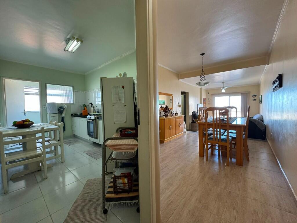 Apartamento com 2 quartos e 86 m² em Vila Tupi, Praia Grande