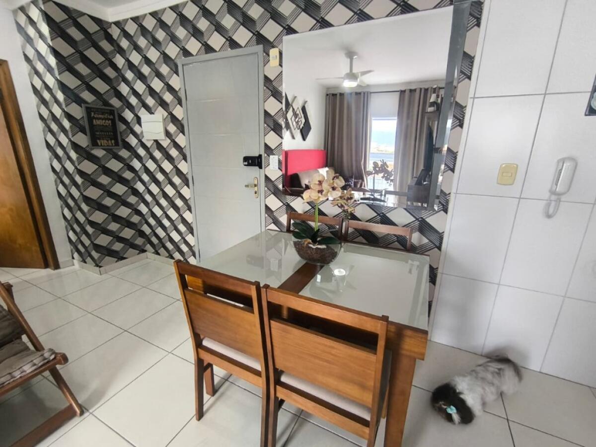 Apartamento com 1 quarto e 54 m² em Vila Tupi, Praia Grande