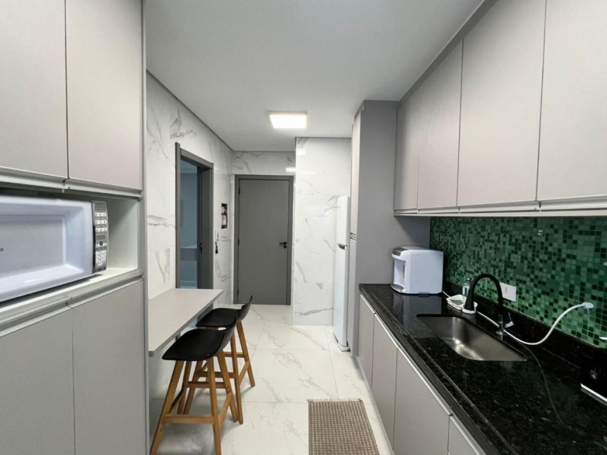 Apartamento com 2 quartos e 72 m² em Vila Tupi, Praia Grande