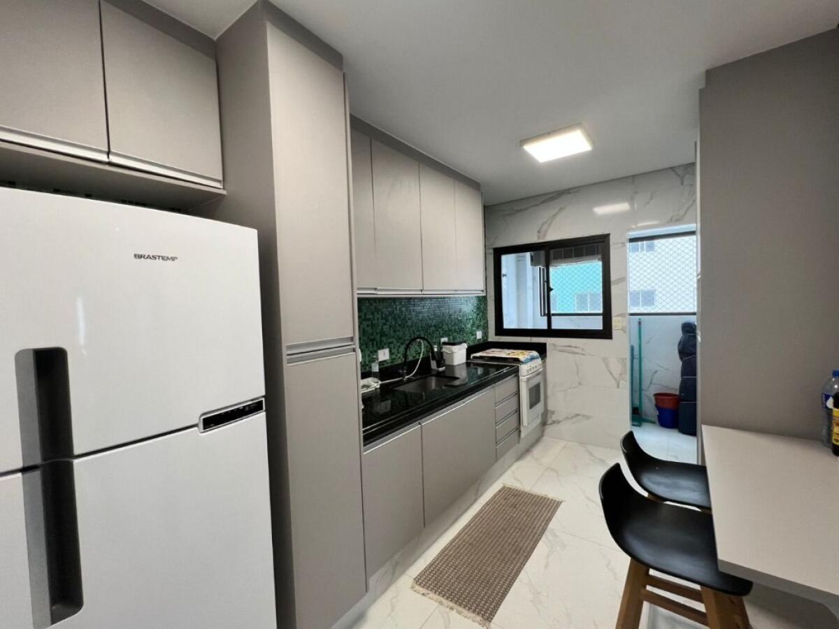 Apartamento com 2 quartos e 72 m² em Vila Tupi, Praia Grande