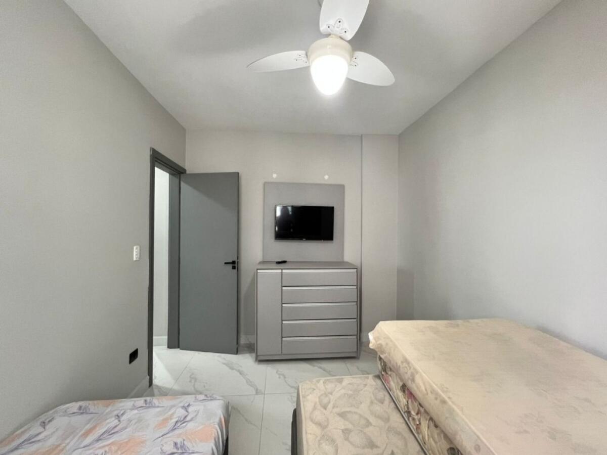 Apartamento com 2 quartos e 72 m² em Vila Tupi, Praia Grande