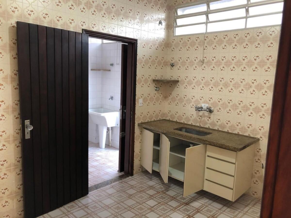 Casa com 1 quarto e 272 m² em Vila Tupi, Praia Grande