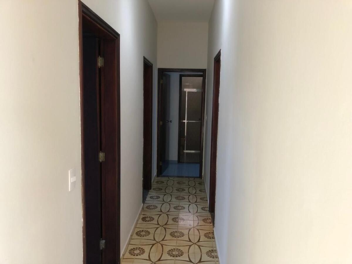 Casa com 1 quarto e 272 m² em Vila Tupi, Praia Grande