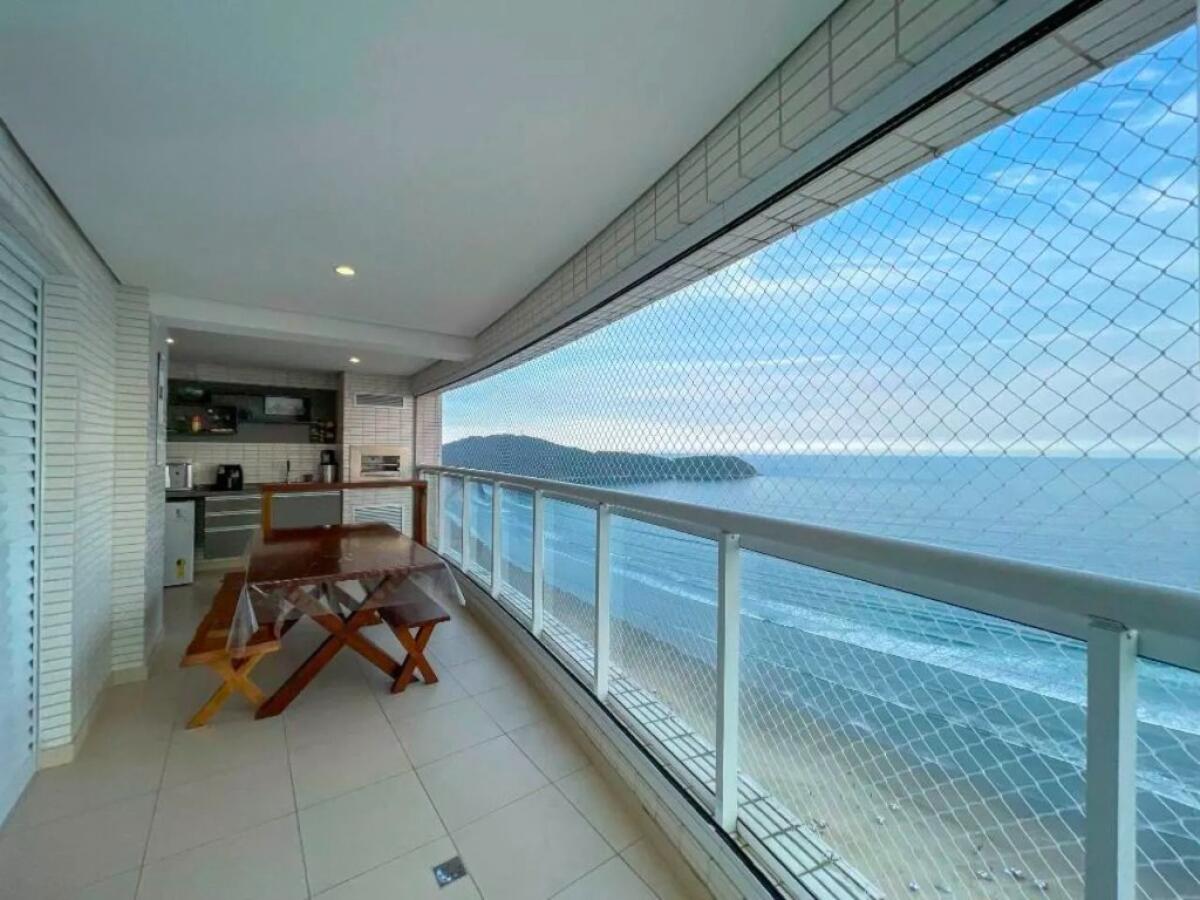 Apartamento com 3 quartos e 111 m² em Vila Tupi, Praia Grande