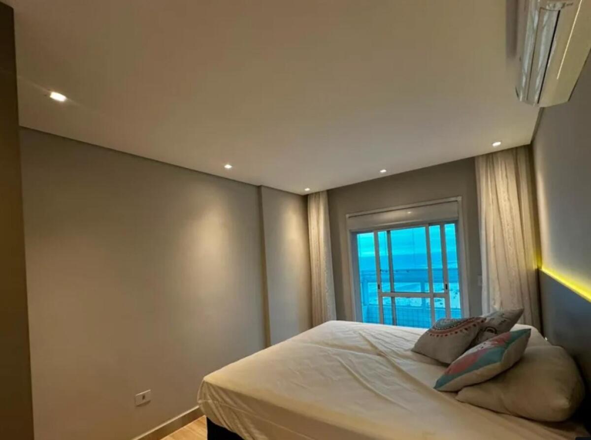 Apartamento com 4 quartos e 144 m² em Vila Tupi, Praia Grande