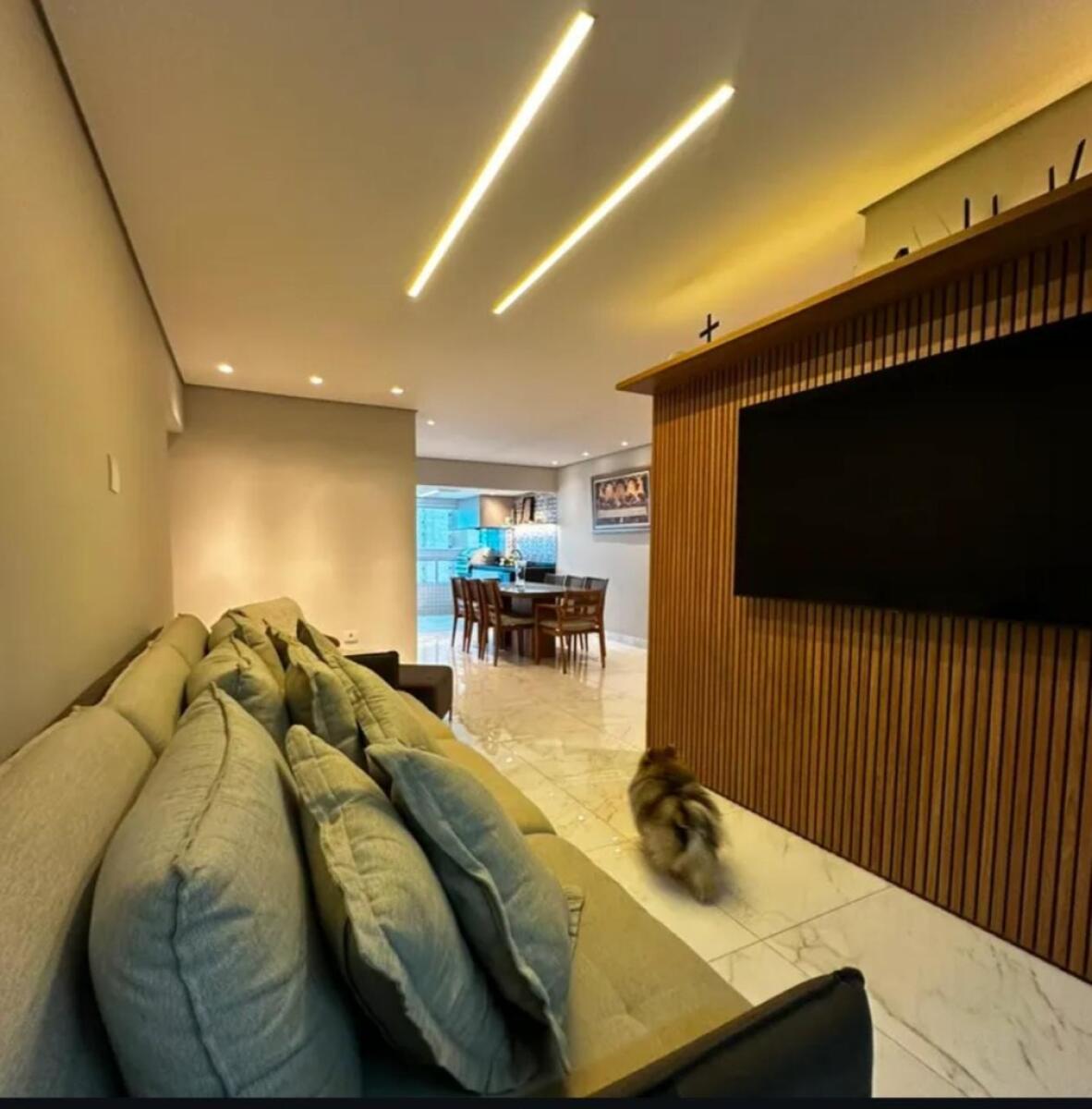 Apartamento com 4 quartos e 144 m² em Vila Tupi, Praia Grande