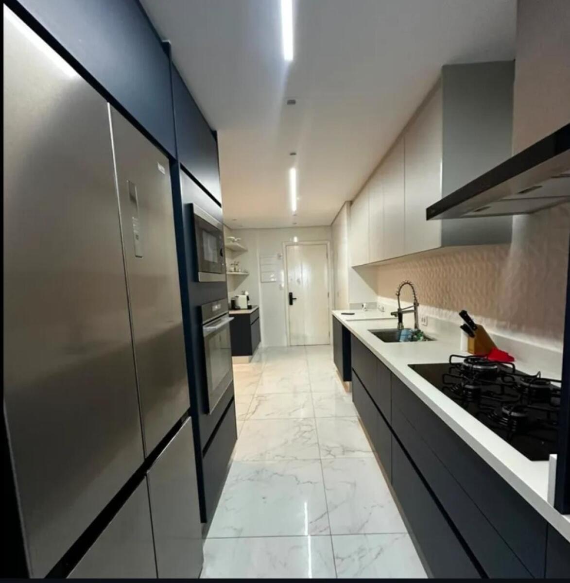 Apartamento com 4 quartos e 144 m² em Vila Tupi, Praia Grande