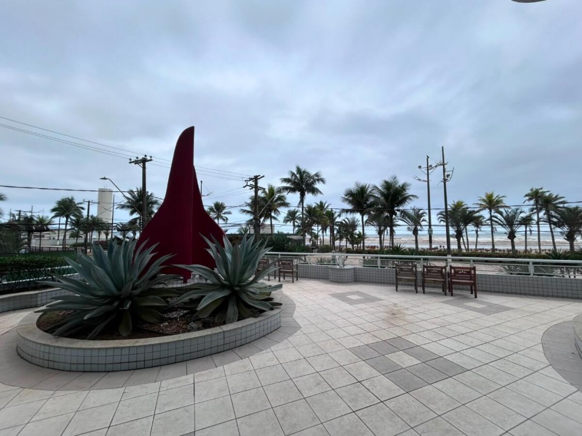Apartamento com 3 quartos e 110 m² em Vila Tupi, Praia Grande