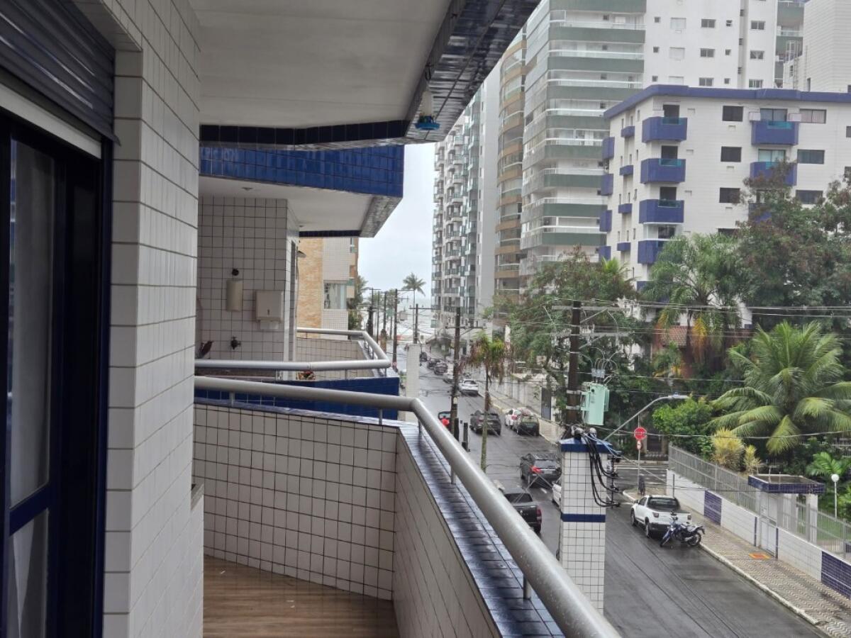 Apartamento com 3 quartos e 98 m² em Vila Tupi, Praia Grande