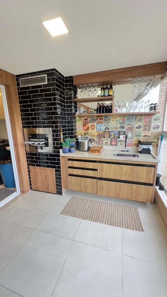 Apartamento com 3 quartos e 134 m² em Vila Tupi, Praia Grande