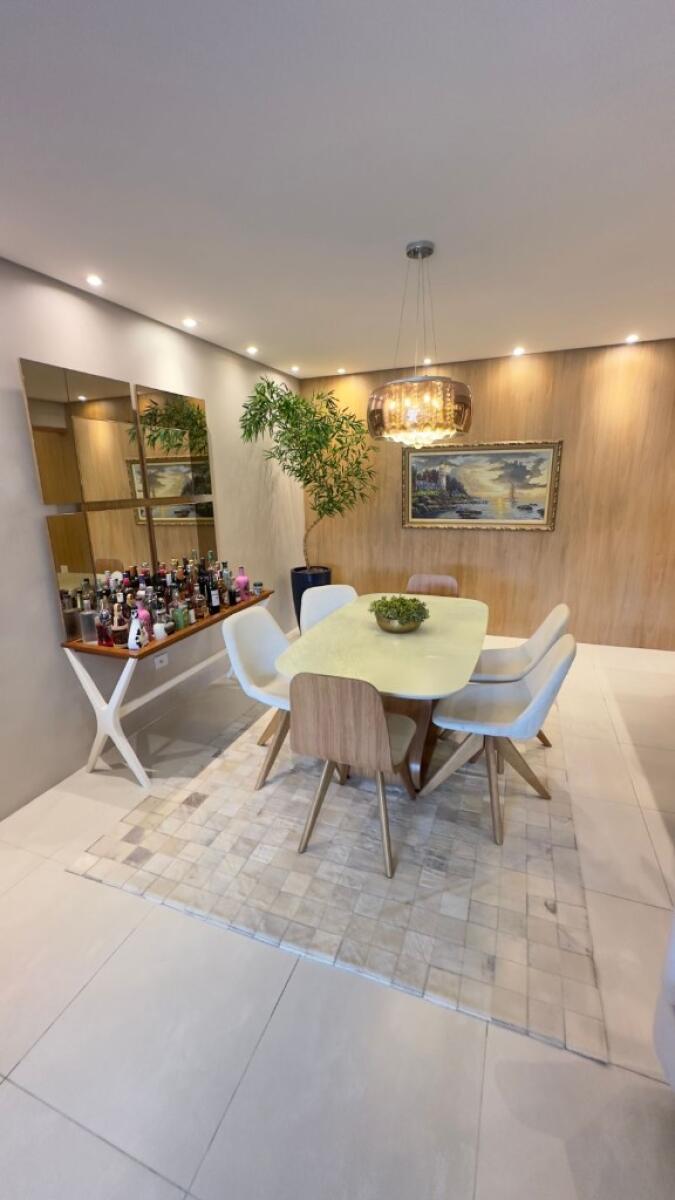 Apartamento com 3 quartos e 134 m² em Vila Tupi, Praia Grande