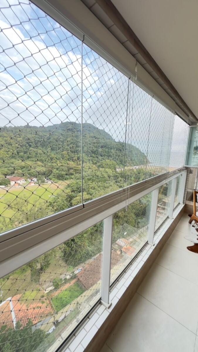 Apartamento com 3 quartos e 134 m² em Vila Tupi, Praia Grande
