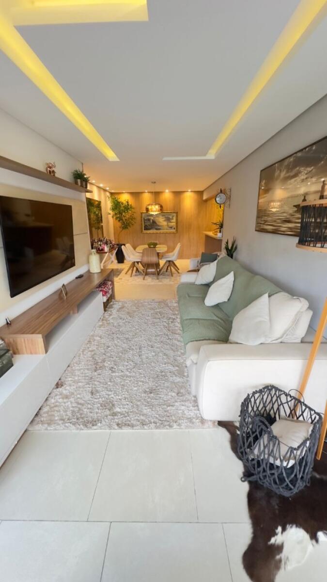 Apartamento com 3 quartos e 134 m² em Vila Tupi, Praia Grande
