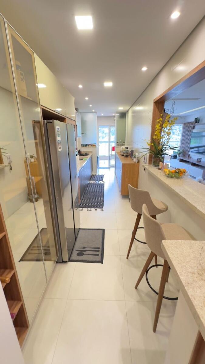 Apartamento com 3 quartos e 134 m² em Vila Tupi, Praia Grande