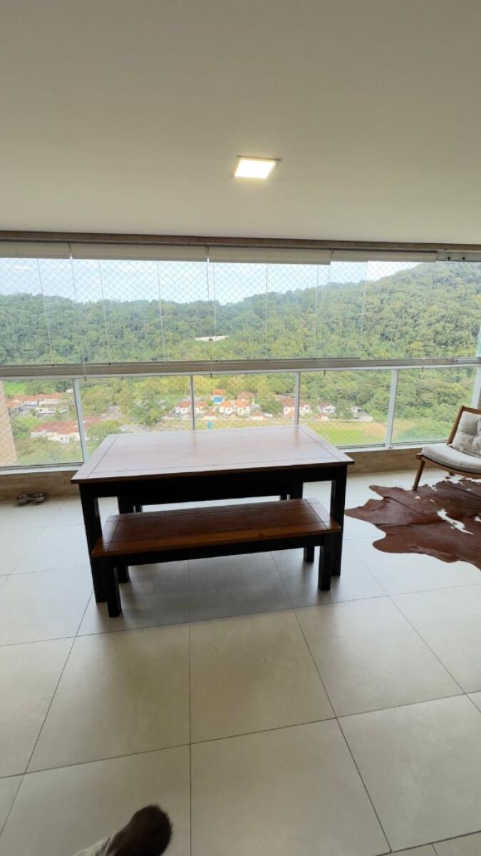 Apartamento com 3 quartos e 134 m² em Vila Tupi, Praia Grande