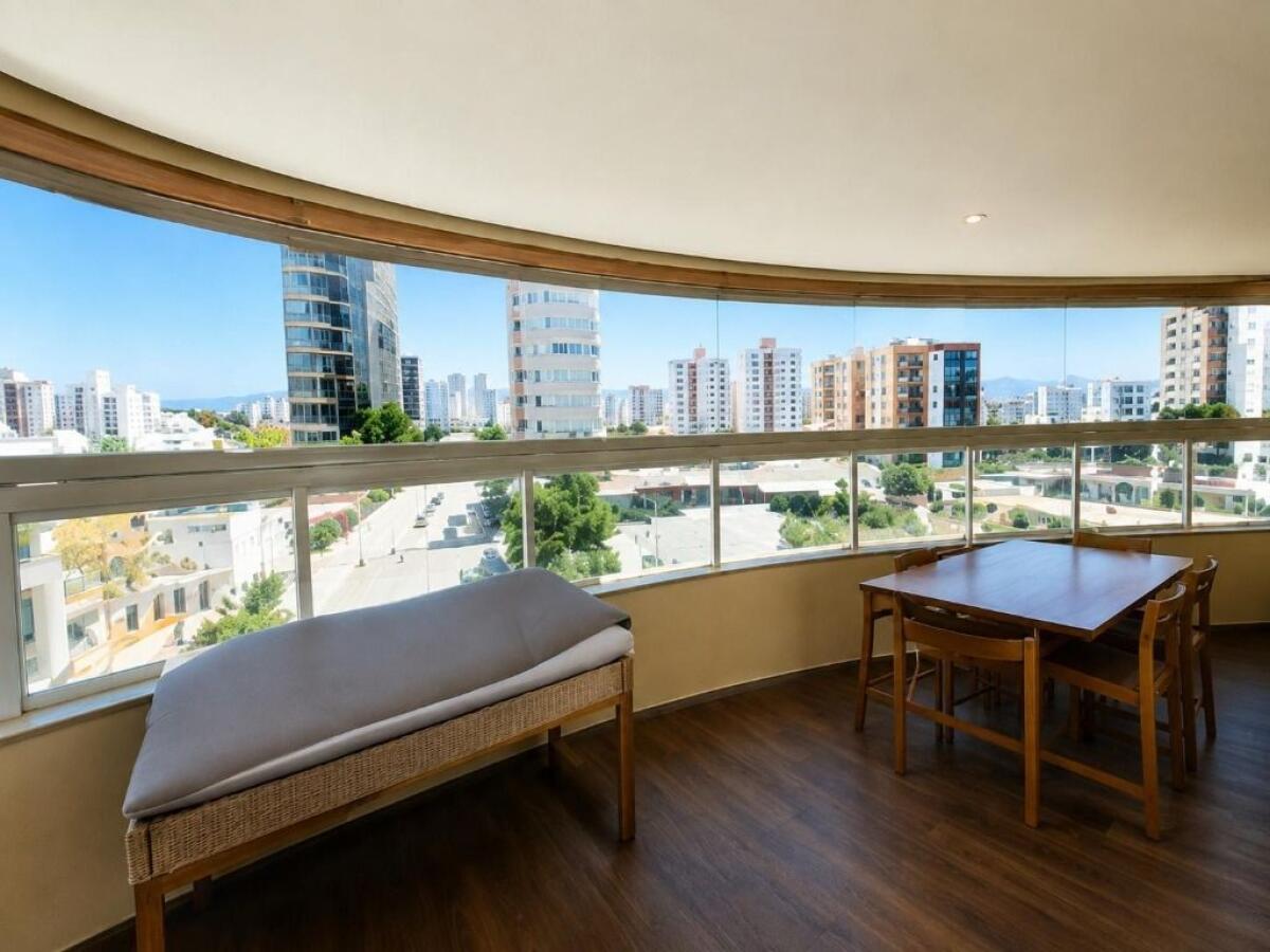 Apartamento com 2 quartos e 71 m² em Vila Tupi, Praia Grande