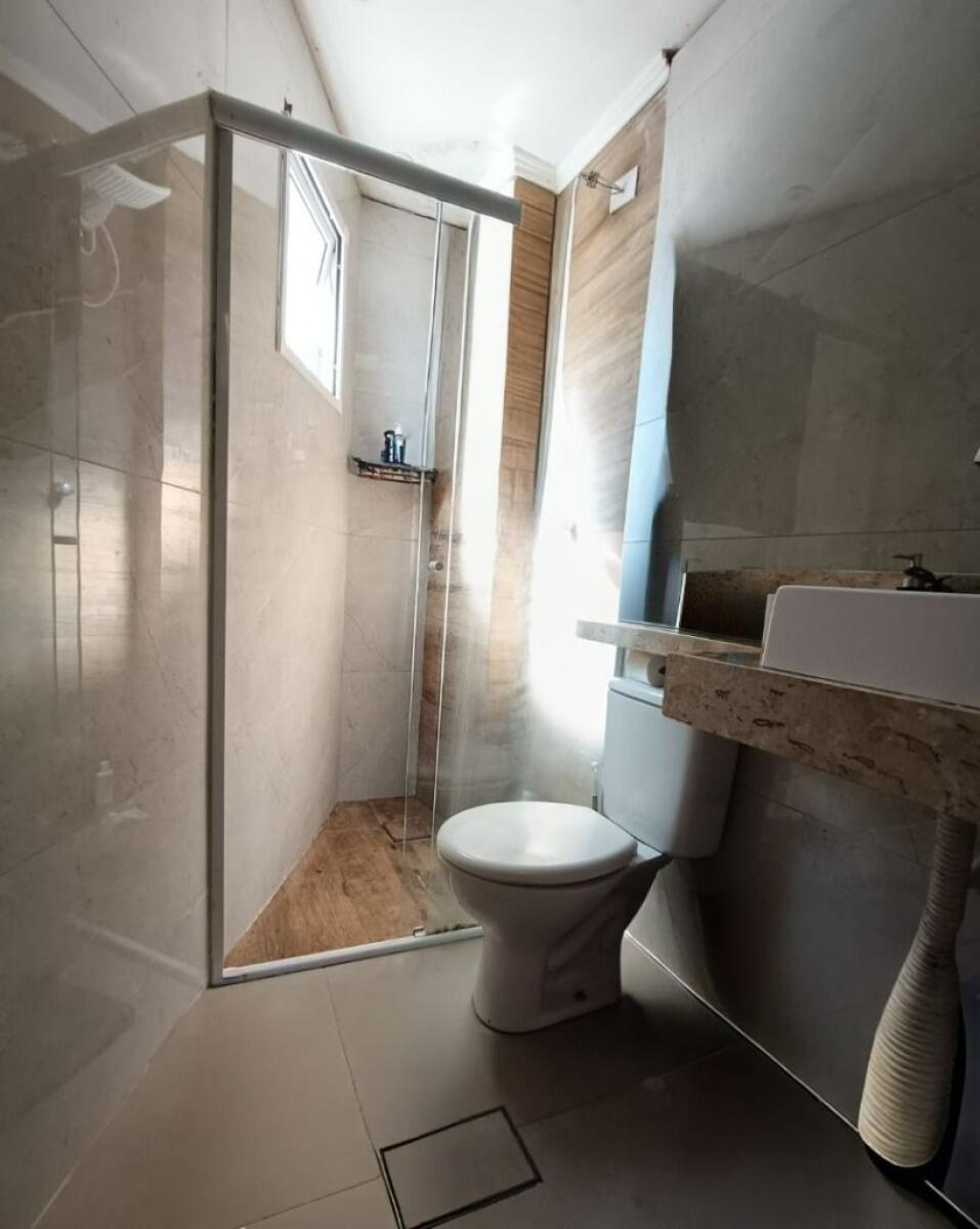 Apartamento com 2 quartos e 71 m² em Vila Tupi, Praia Grande