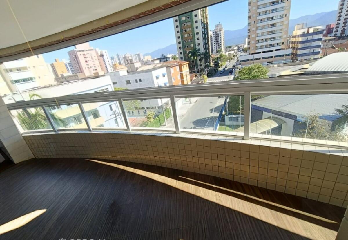 Apartamento com 2 quartos e 71 m² em Vila Tupi, Praia Grande