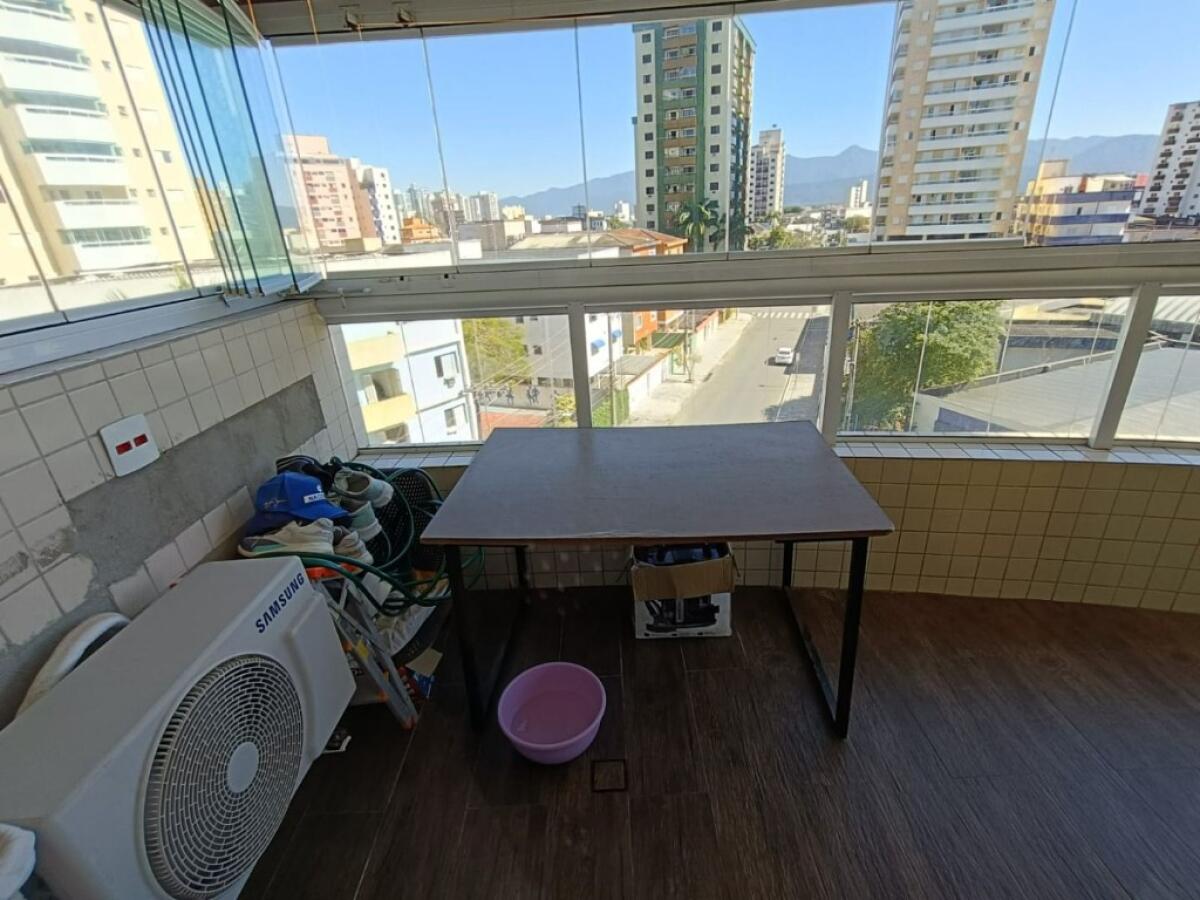 Apartamento com 2 quartos e 71 m² em Vila Tupi, Praia Grande