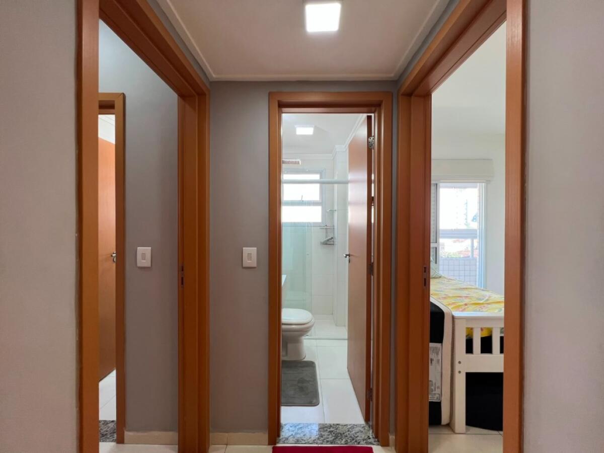 Apartamento com 2 quartos e 65 m² em Vila Tupi, Praia Grande