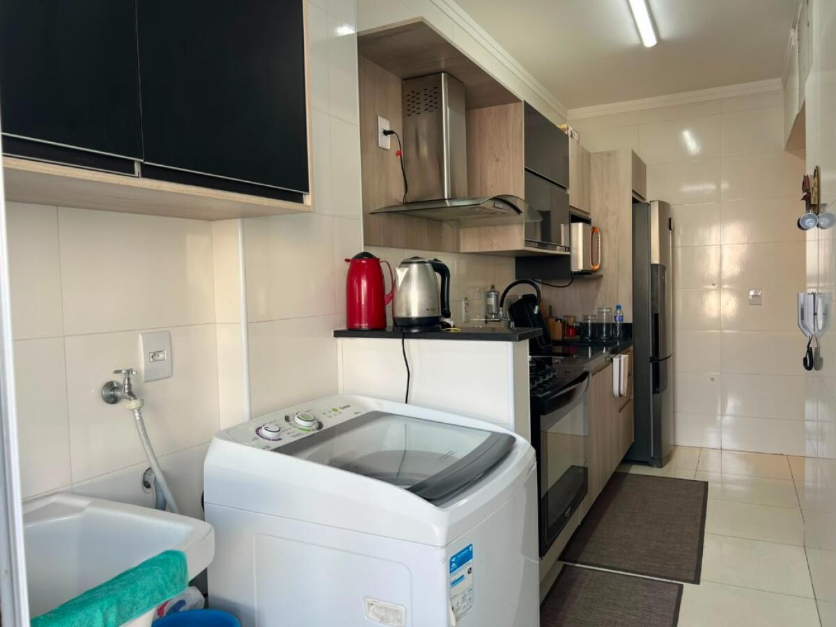 Apartamento com 2 quartos e 65 m² em Vila Tupi, Praia Grande