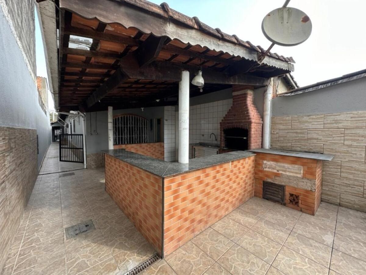 Casa com 2 quartos e 250 m² em Vila Tupi, Praia Grande