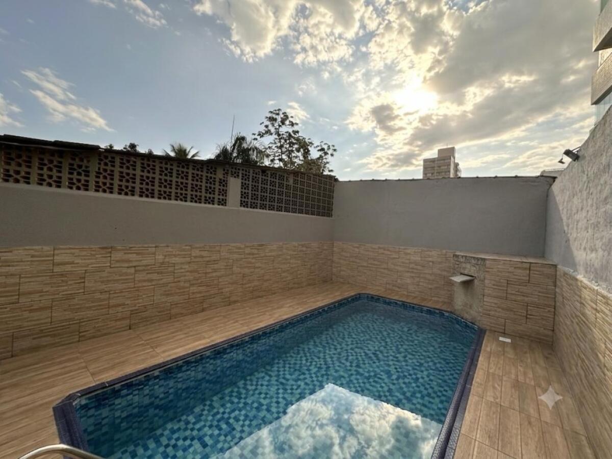 Casa com 2 quartos e 250 m² em Vila Tupi, Praia Grande