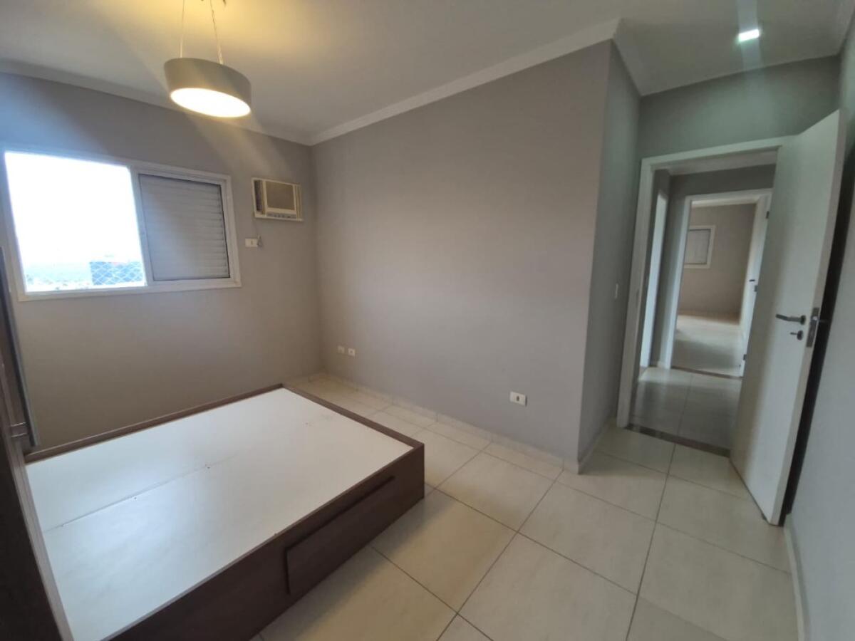 Apartamento com 3 quartos e 122 m² em Vila Tupi, Praia Grande