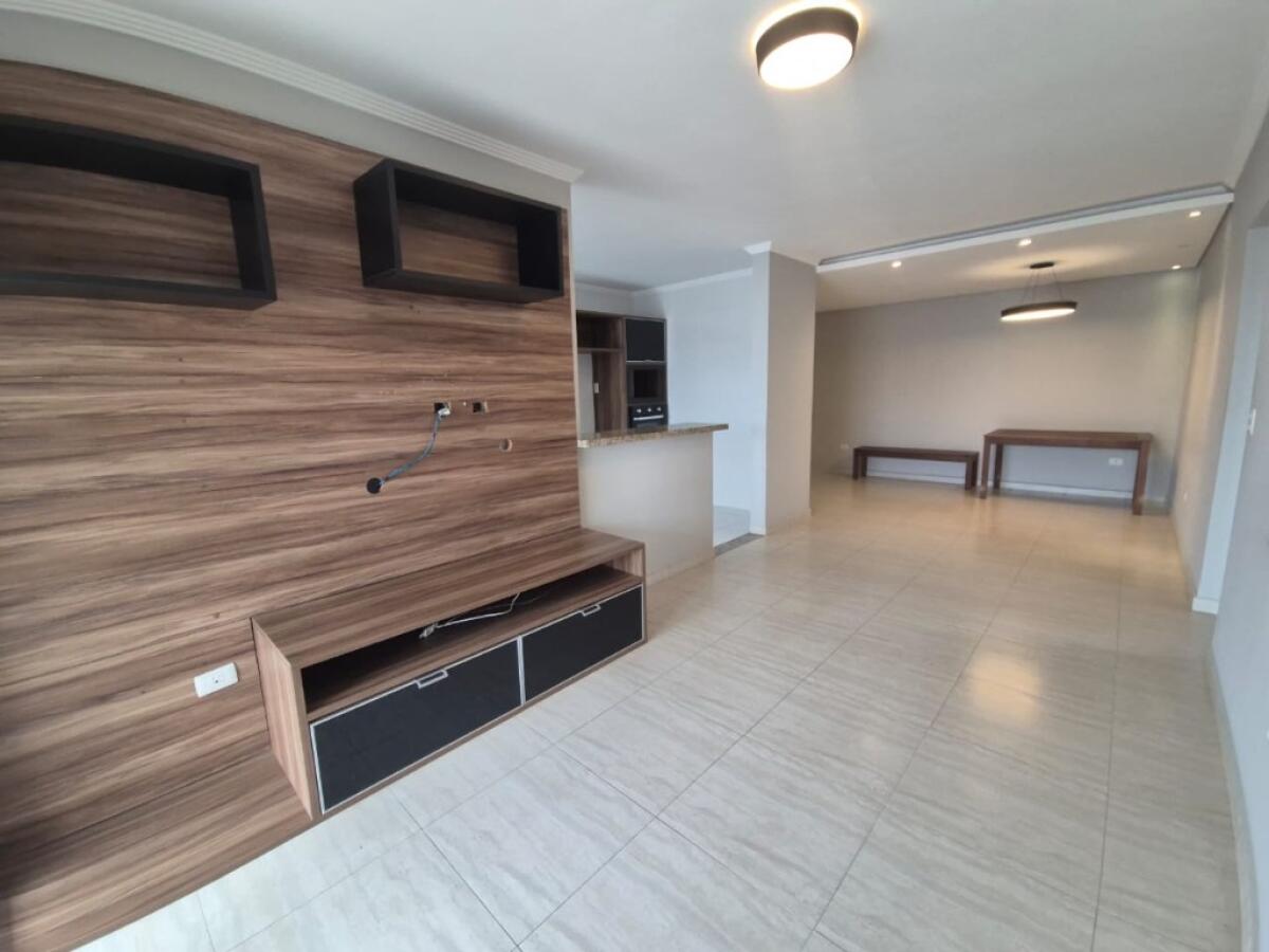 Apartamento com 3 quartos e 122 m² em Vila Tupi, Praia Grande
