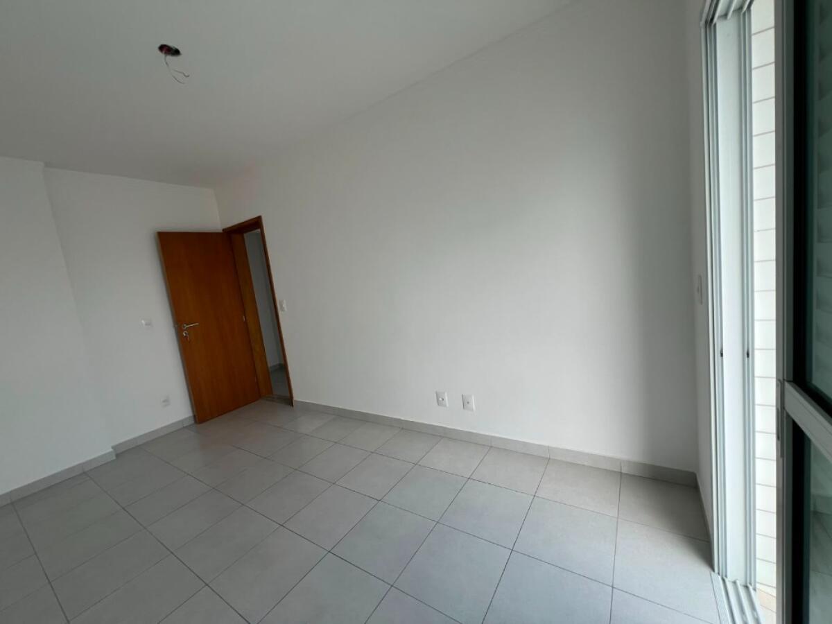Apartamento com 3 quartos e 100 m² em Vila Tupi, Praia Grande