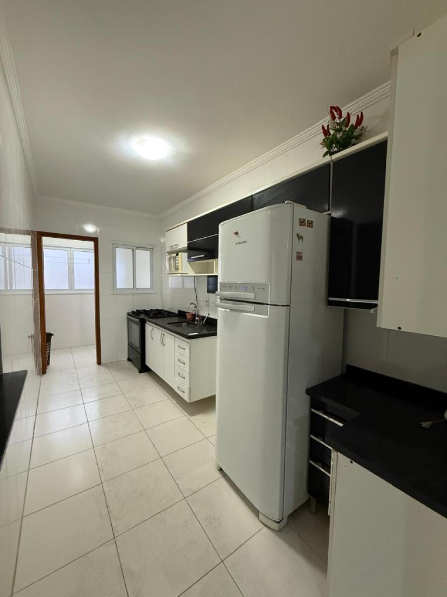 Apartamento com 2 quartos e 72 m² em Vila Tupi, Praia Grande