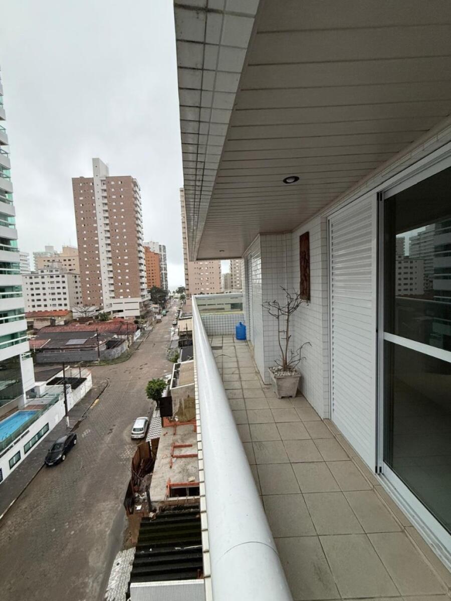Apartamento com 2 quartos e 72 m² em Vila Tupi, Praia Grande