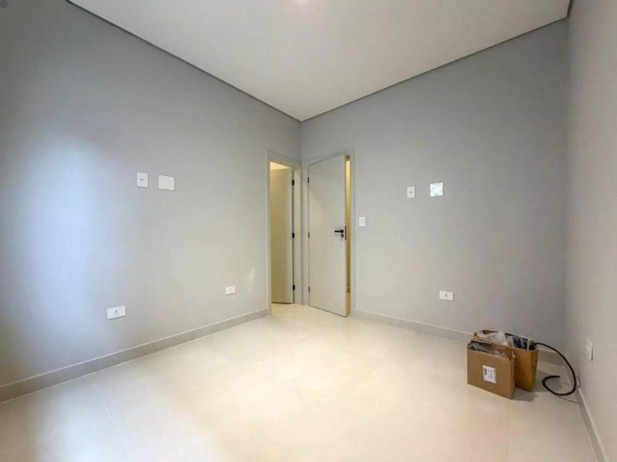 Casa com 3 quartos e 118 m² em Vila Tupi, Praia Grande