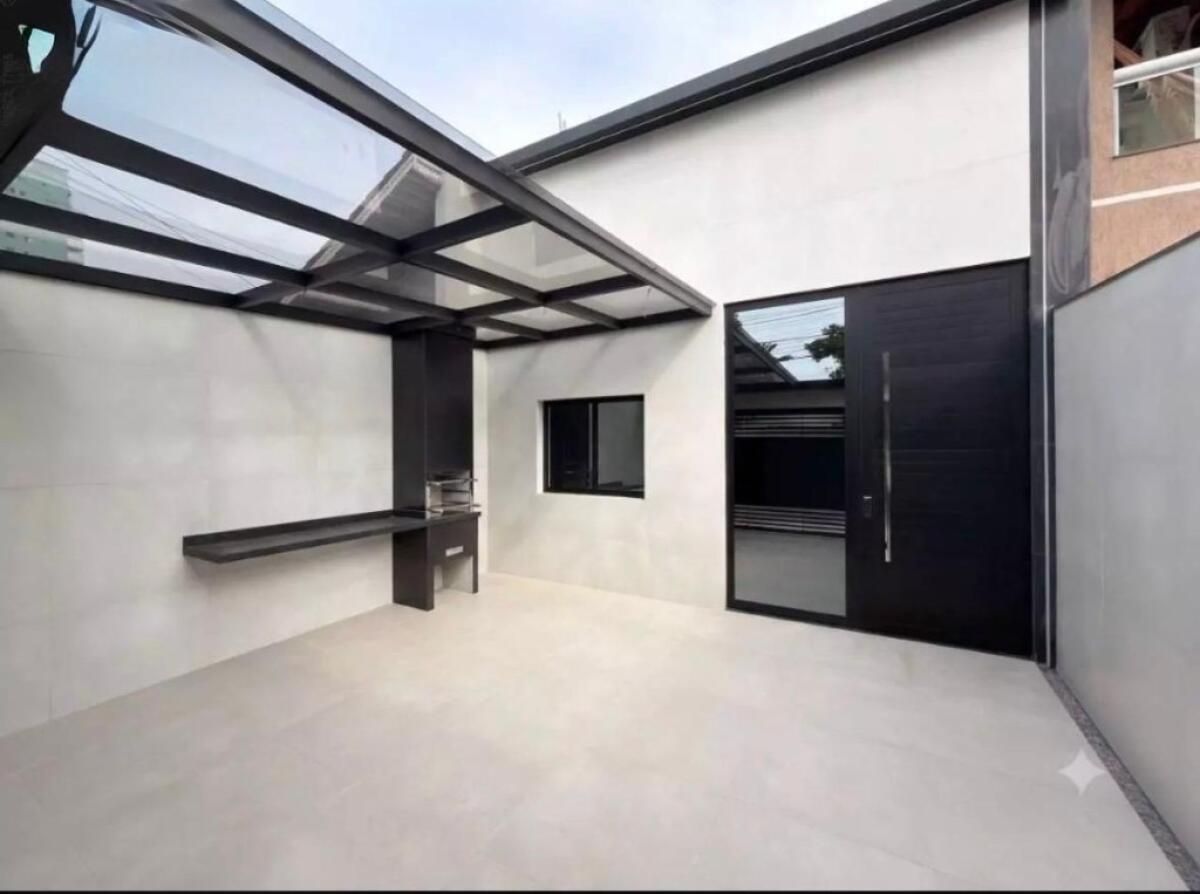 Casa com 3 quartos e 118 m² em Vila Tupi, Praia Grande