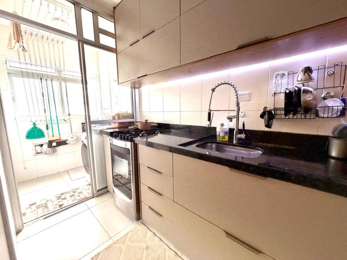 Apartamento com 2 quartos e 60 m² em Vila Tupi, Praia Grande