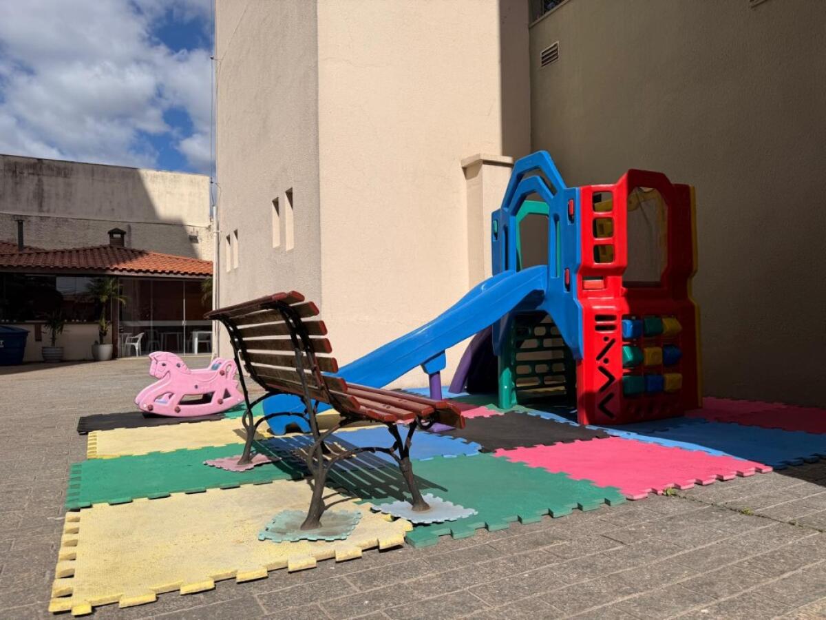 Apartamento com 2 quartos e 60 m² em Vila Tupi, Praia Grande