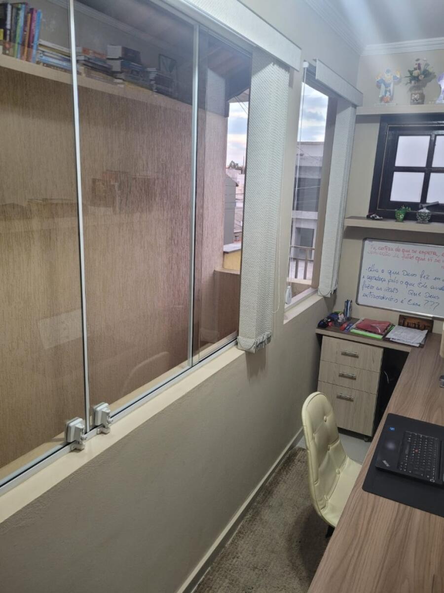 Casa com 3 quartos e 188 m² em Vila Tupi, Praia Grande