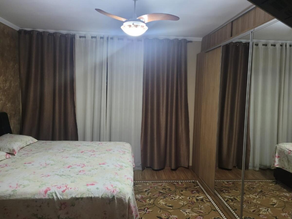 Casa com 3 quartos e 188 m² em Vila Tupi, Praia Grande