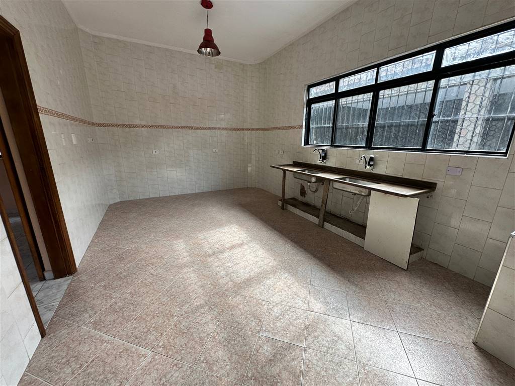Casa com 3 quartos e 300 m² em Boqueirão, Praia Grande
