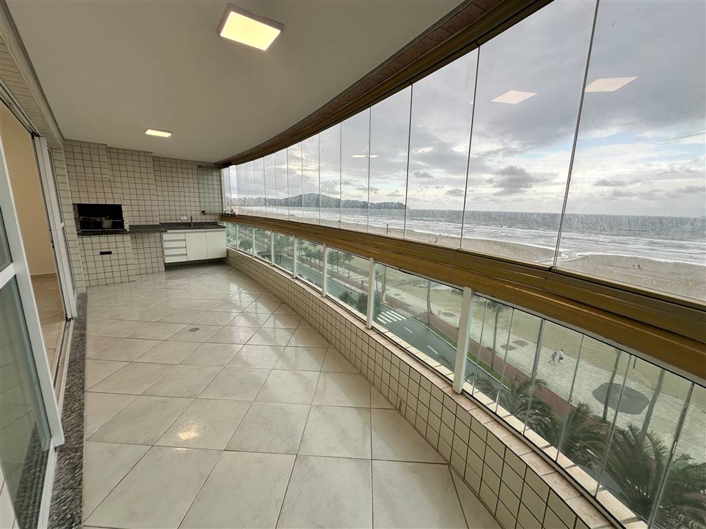 Apartamento com 3 quartos e 170 m² em Boqueirão, Praia Grande